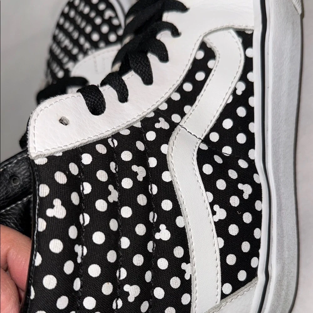 VANS Off The Wall DISNEY X Custom 2018 Mickey Silhouette Polkadots unisex Sz W 9